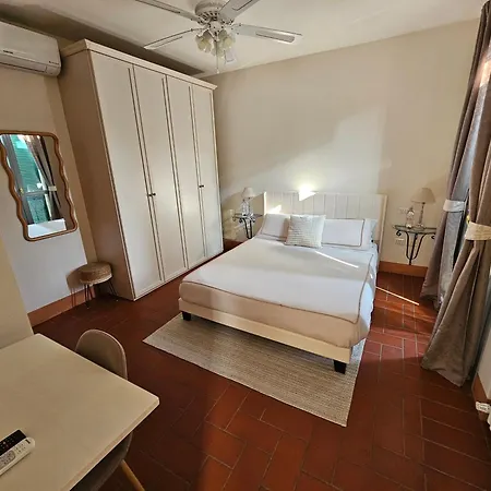 Casa Giulietta 住宿加早餐酒店 圣阿兹吉罗迪奥